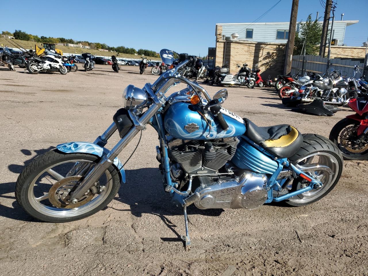 2011 HARLEY Fx VIN 1HD1JK516BB027627 photo 3
