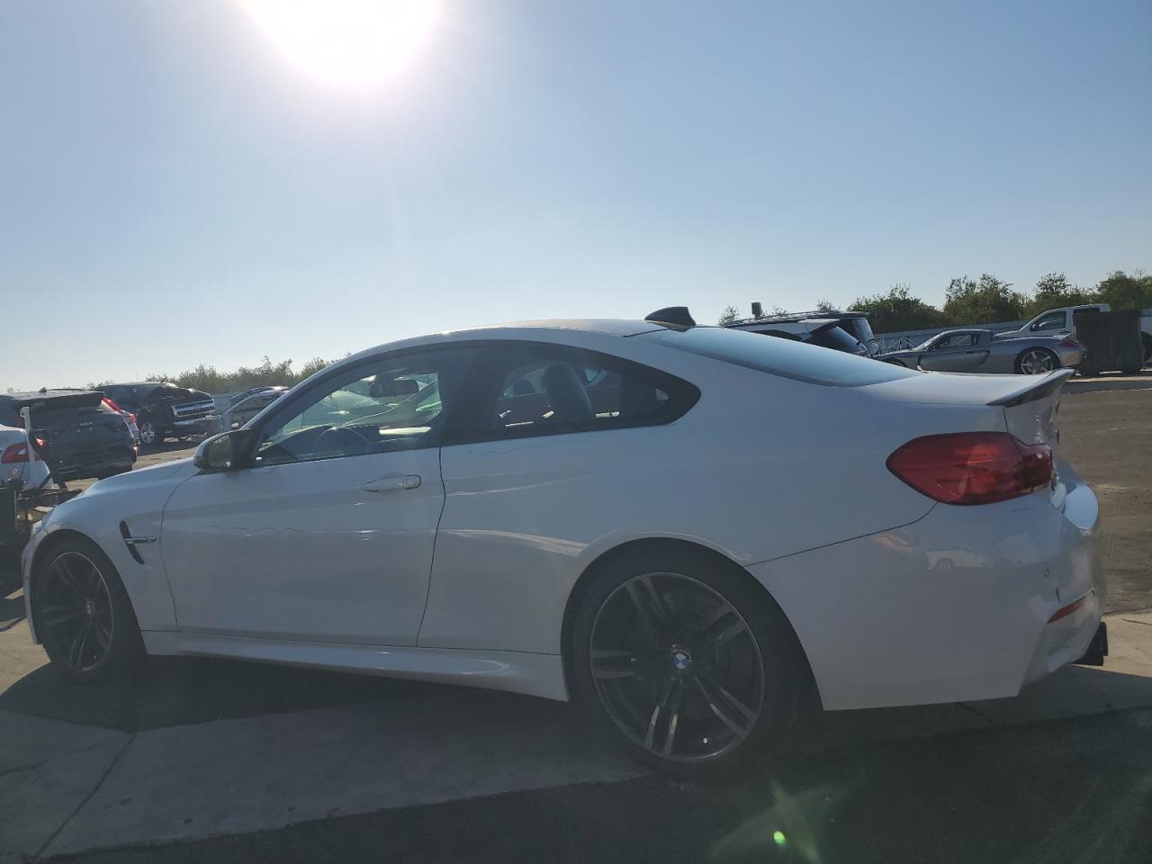 2016 BMW M4 VIN WBS3R9C5XGK338382 photo 2