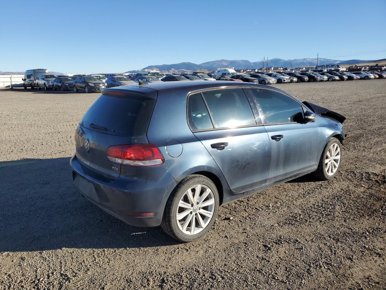 2012 Volkswagen Golf VIN WVWDM7AJ8CW303146 photo 3