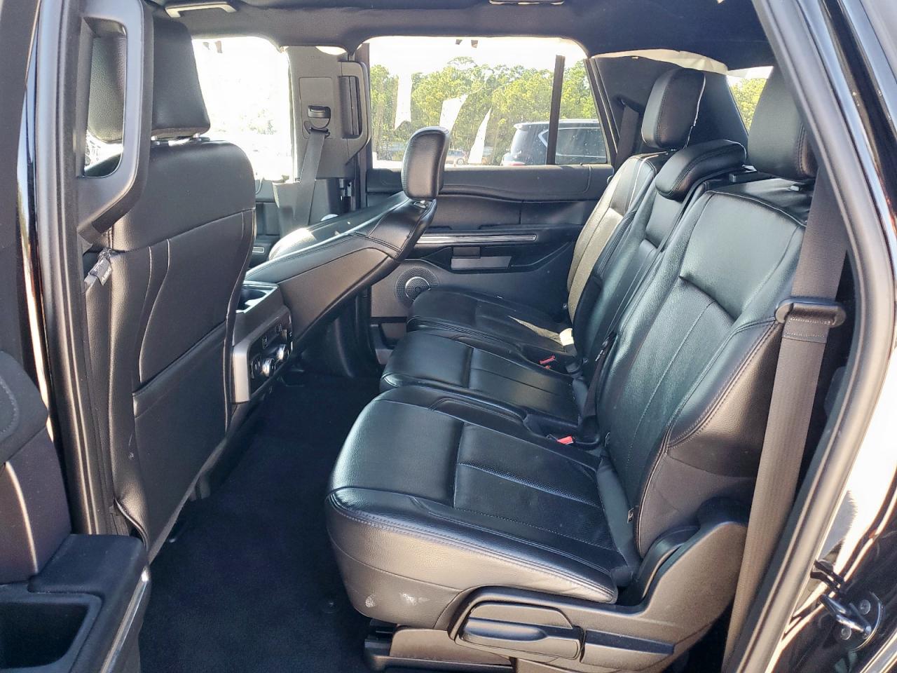 2020 Ford Expedition VIN 1FMJK1HT4LEA04185 photo 11