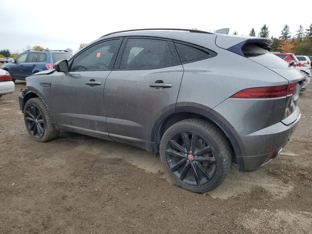 2018 Jaguar Etype VIN SADFM2GX6J1Z17442 photo 2