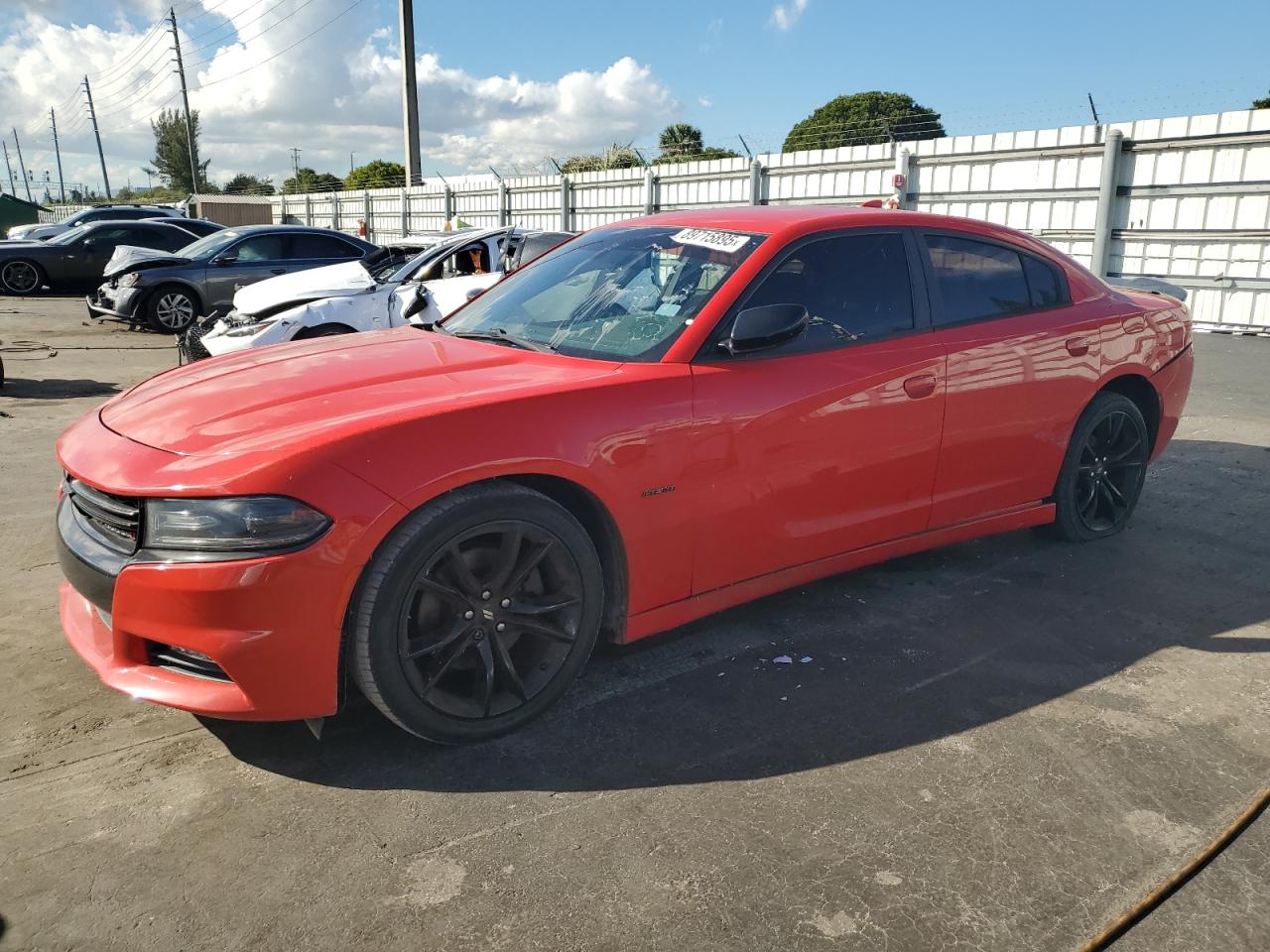 2017 Dodge Charger VIN 2C3CDXCT4HH520469 photo 1