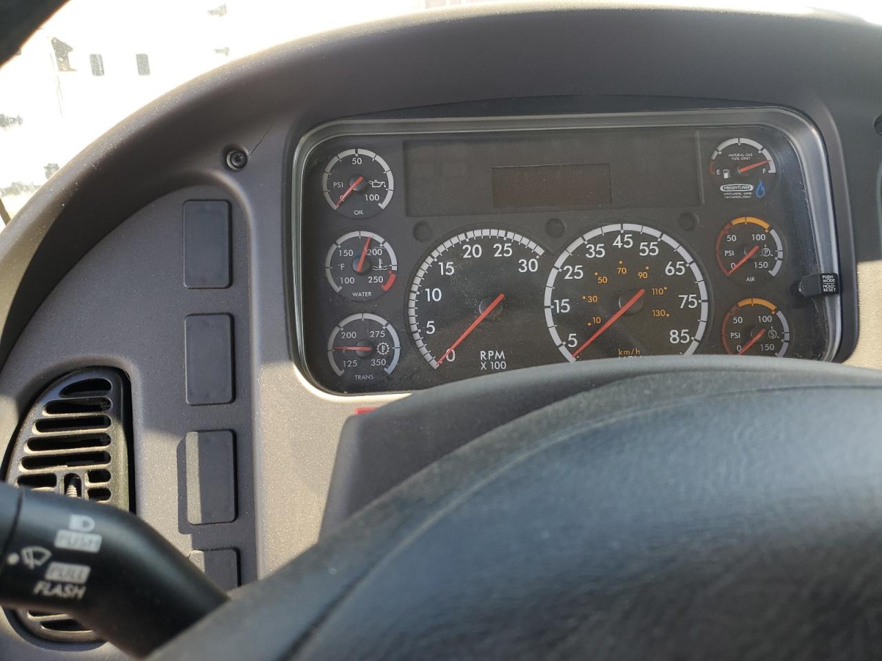 2018 FREIGHTLINER All models VIN 1FVAC4DX8JHJS0341 photo 9