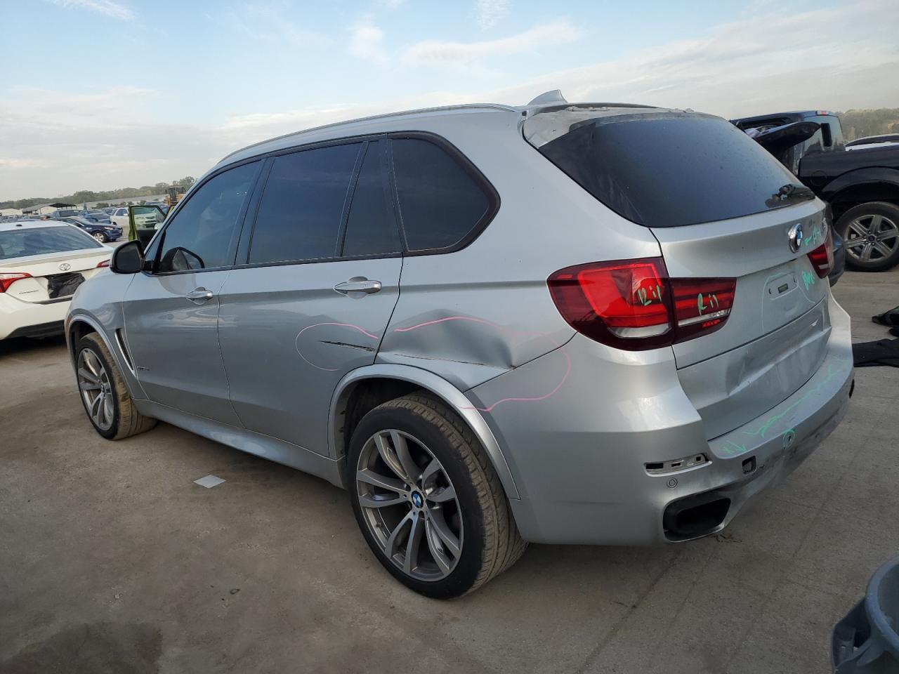 2015 BMW X5 VIN 5UXKR6C50F0J78815 photo 2