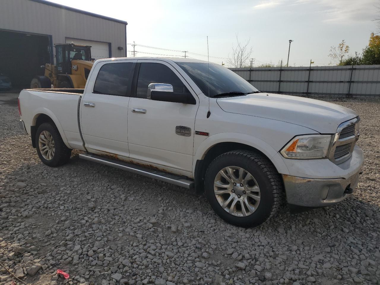 2015 Ram 1500 VIN 1C6RR7WM1FS679393 photo 4
