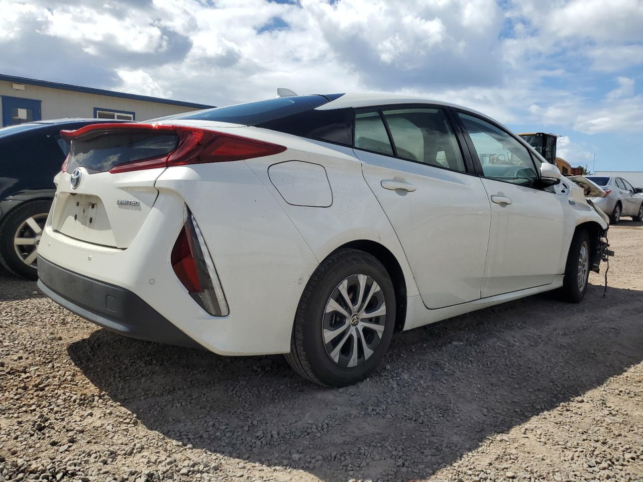2020 Toyota Prius VIN JTDKARFP8L3139455 photo 3