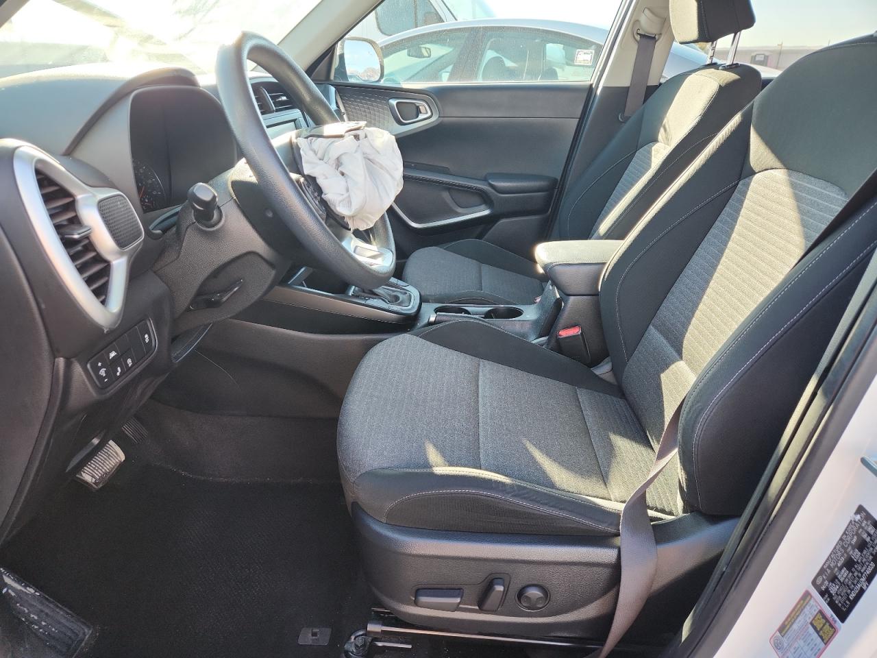 2021 KIA Soul VIN KNDJ23AU2M7740020 photo 7