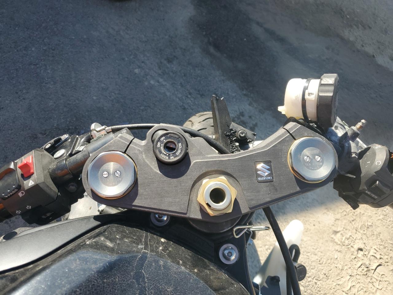 2016 Suzuki Gsxr750 VIN JS1GR7MA3G2100635 photo 7