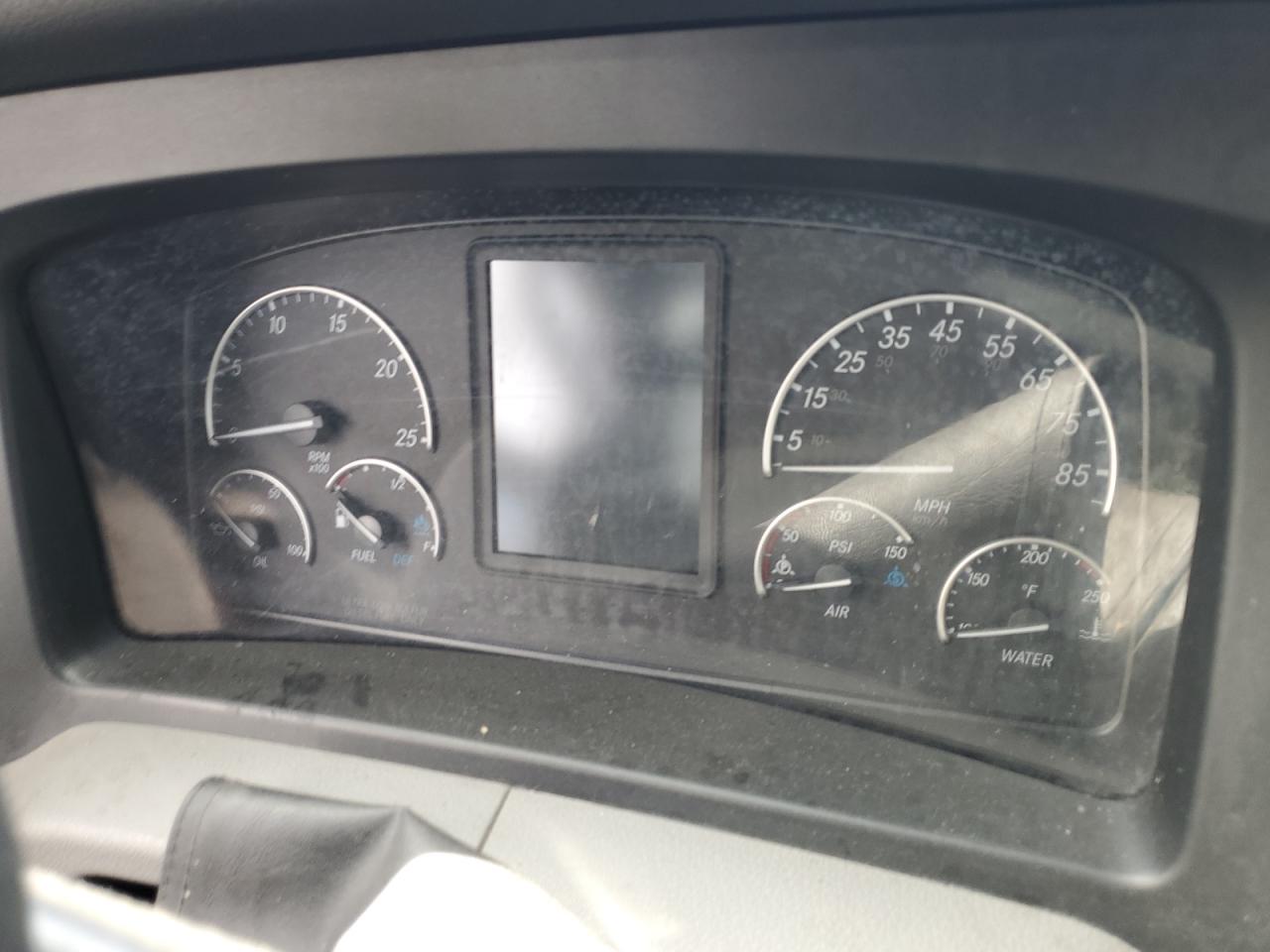 2019 FREIGHTLINER All other VIN 1FUJHHDR3KLKM7141 photo 8