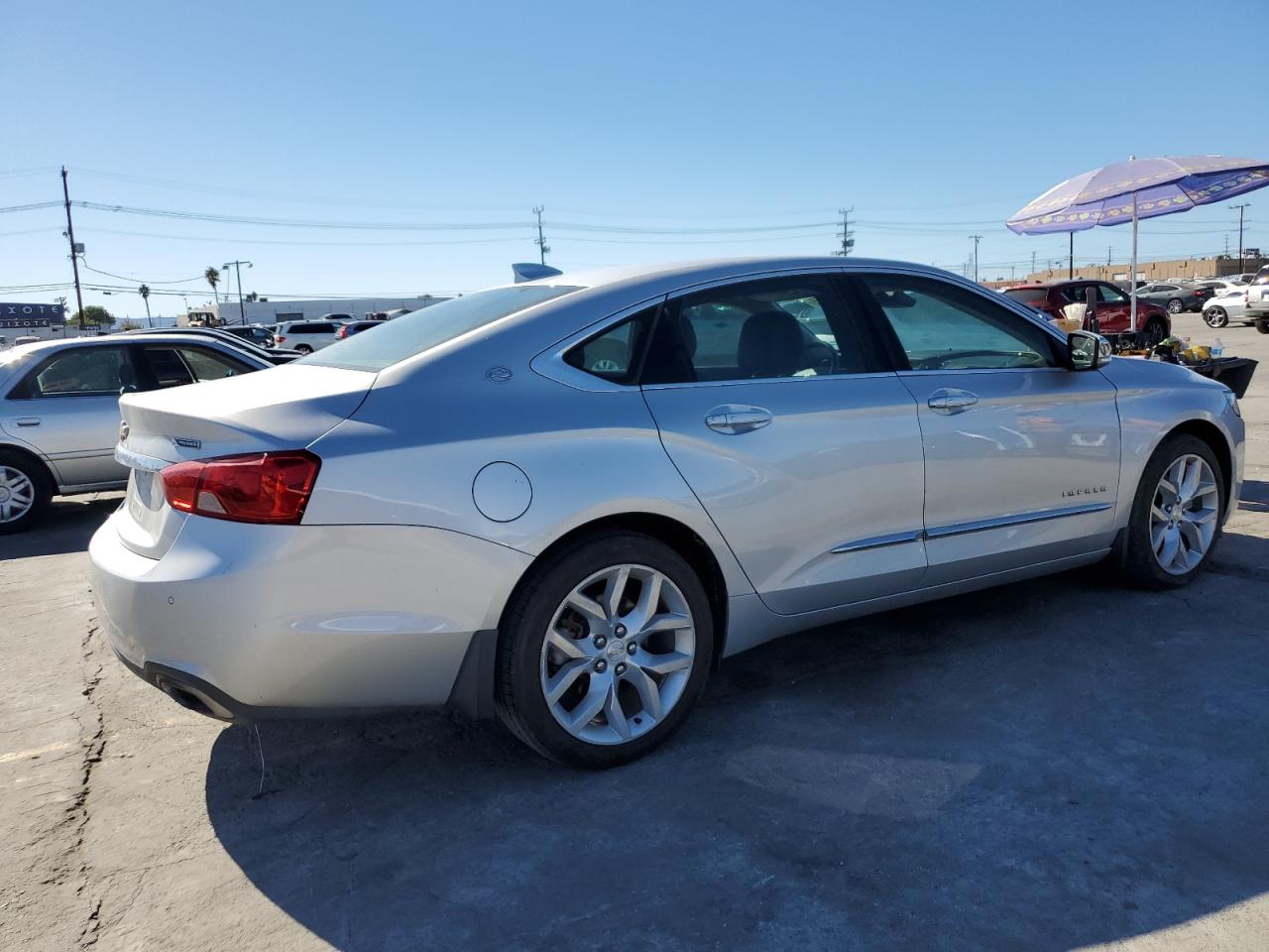2018 Chev Impala VIN 2G1125S31J9107092 photo 3