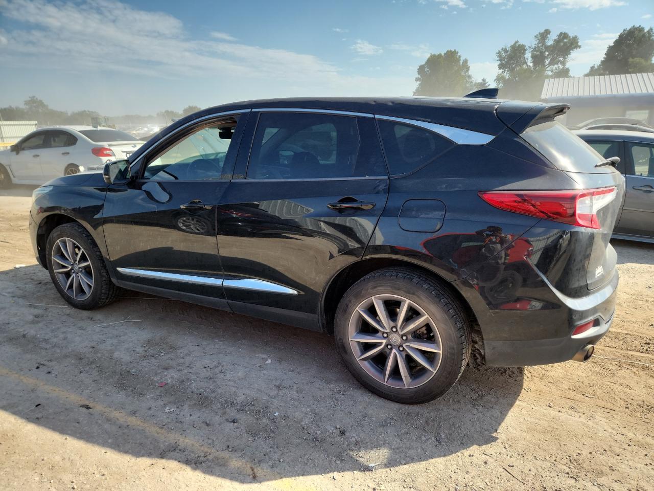 2019 Acura Rdx VIN 5J8TC2H51KL039005 photo 2
