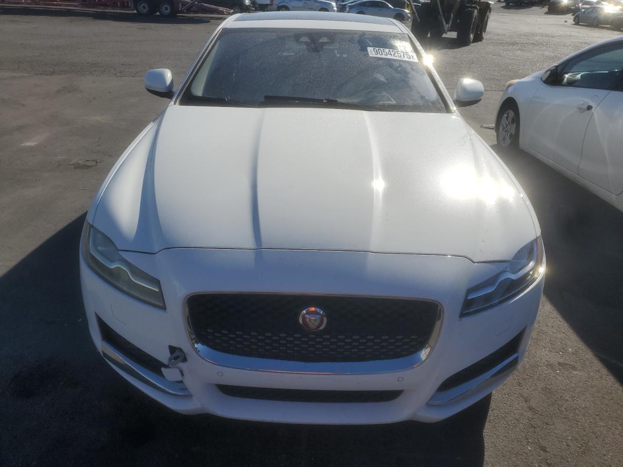 2016 Jaguar Xf VIN SAJBE4BV8GCY13557 photo 5