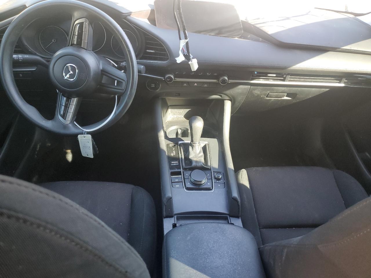 2021 Mazda 3 VIN 3MZBPAAL0MM204283 photo 8