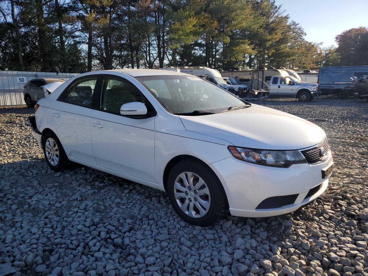 2012 Kia Forte VIN KNAFU4A28C5496577 photo 4