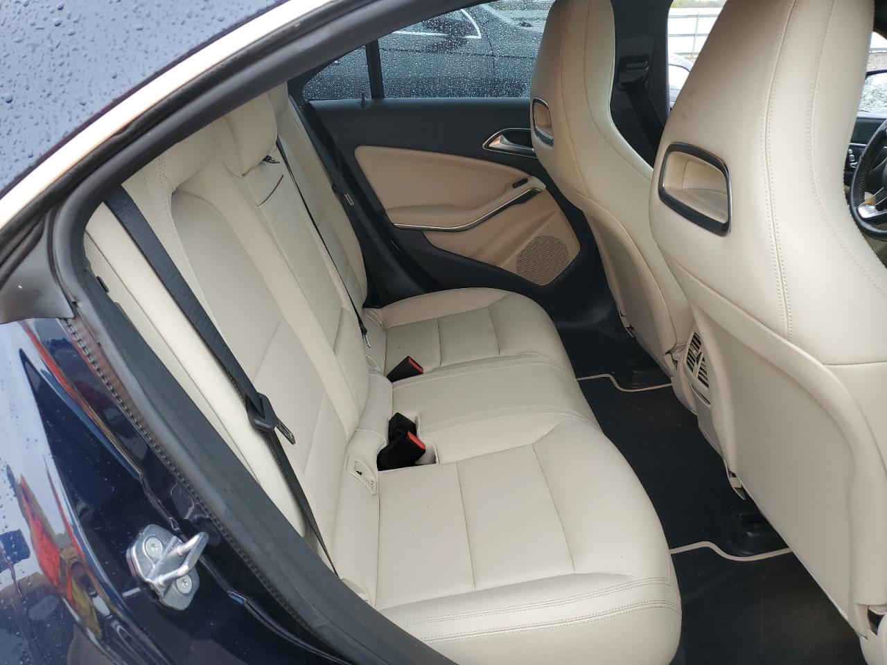2019 Mercedes-Benz Cla-class VIN WDDSJ4GBXKN741272 photo 10