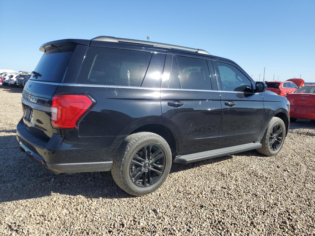 2024 Ford Expedition VIN 1FMJU1J82REA26601 photo 3