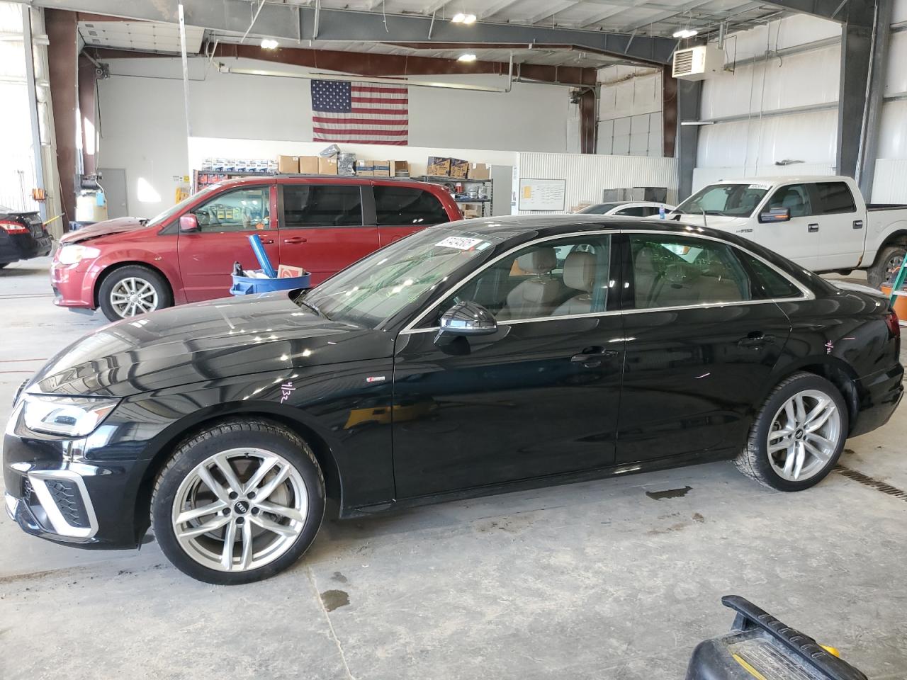 2020 Audi A4 VIN WAUDNAF42LA072557 photo 1