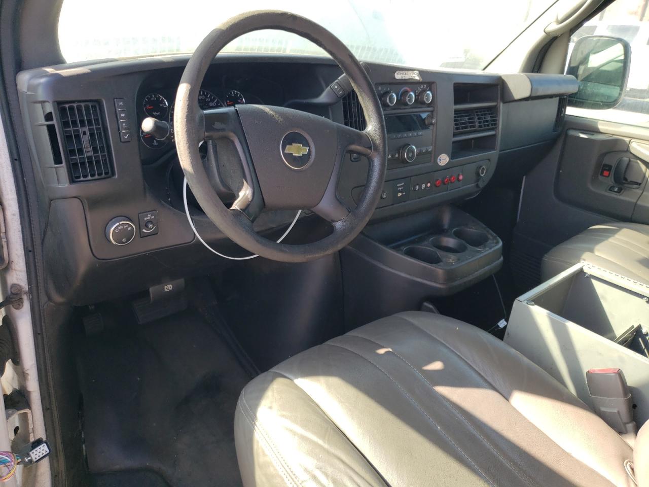 2014 CHEV Express VIN 1GCWGFCB4E1134694 photo 8