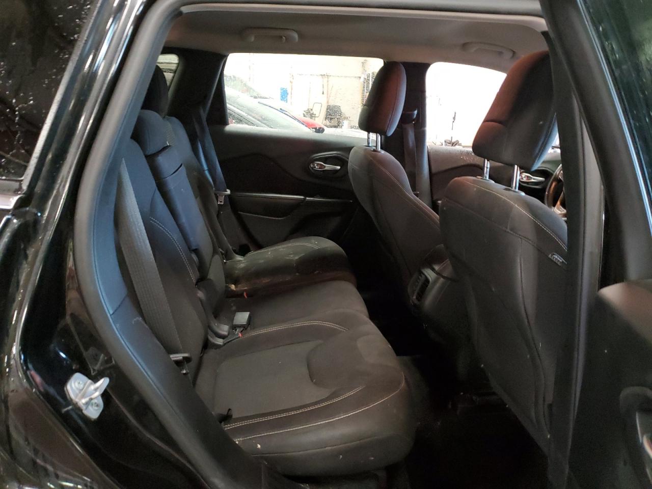 2015 Jeep Grand cher VIN 1C4PJMCS8FW511400 photo 11