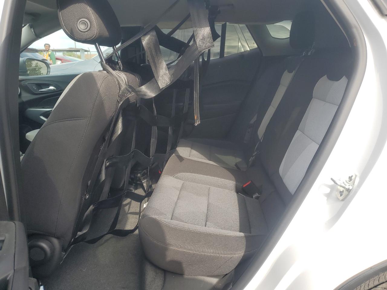2025 Chevrolet Trax VIN KL77LFEP8SC199571 photo 10