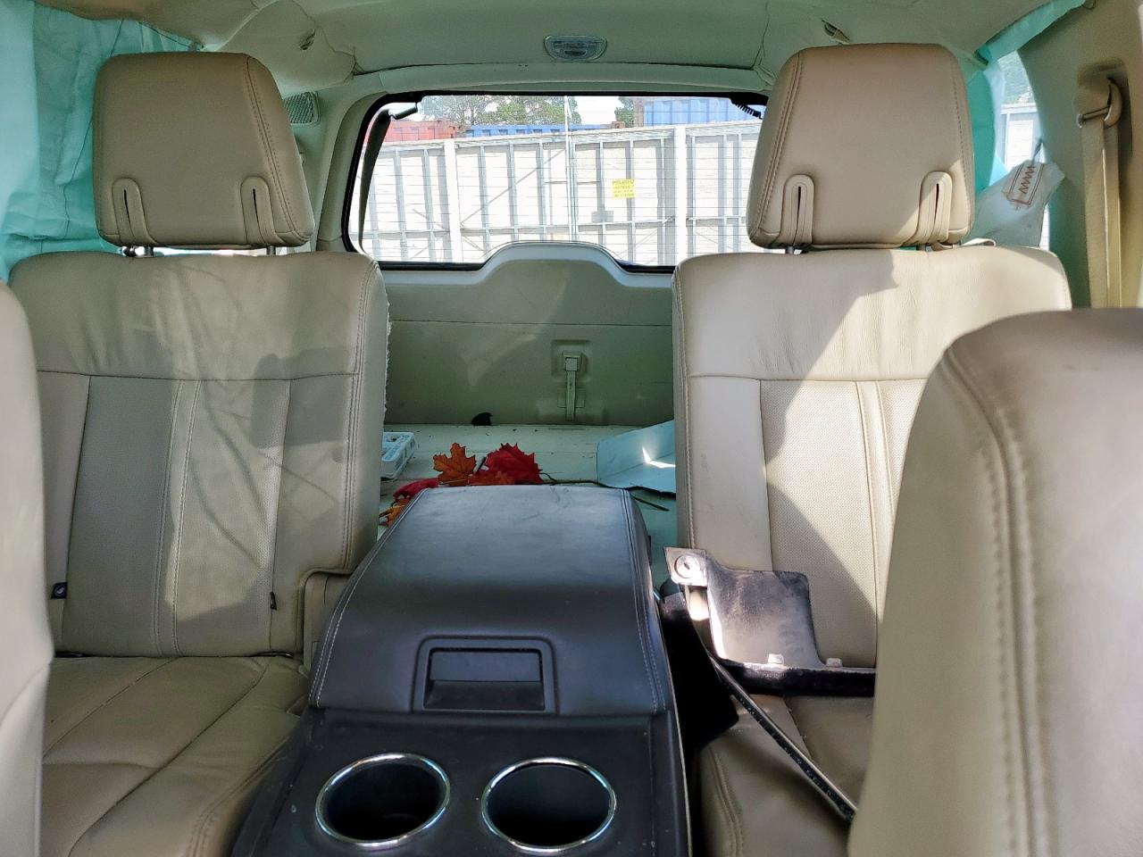 2015 Lincoln Navigator VIN 5LMJJ2JT6FEJ11307 photo 10