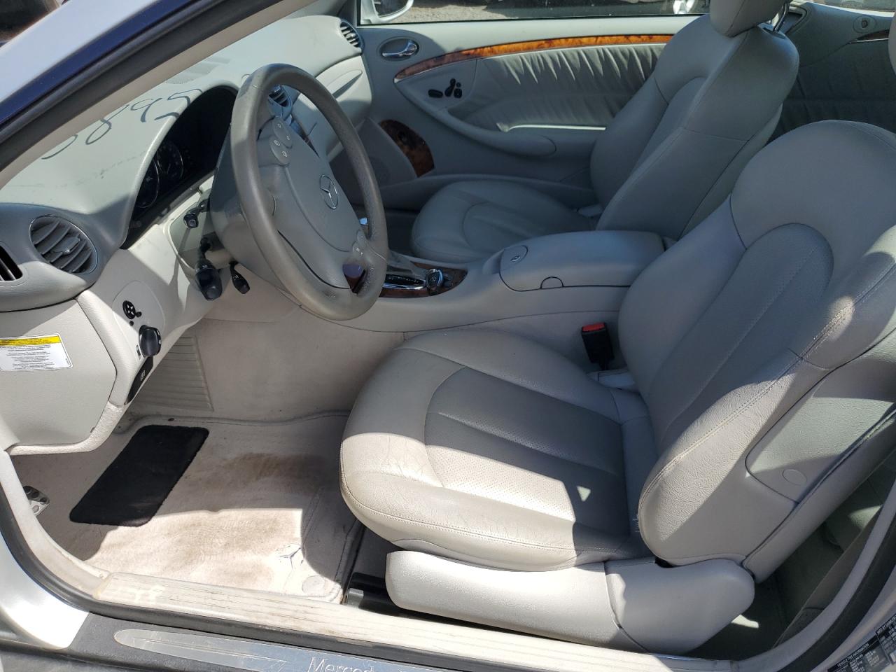 2005 Mercedes Clk-class VIN WDBTK65J85F152140 photo 7