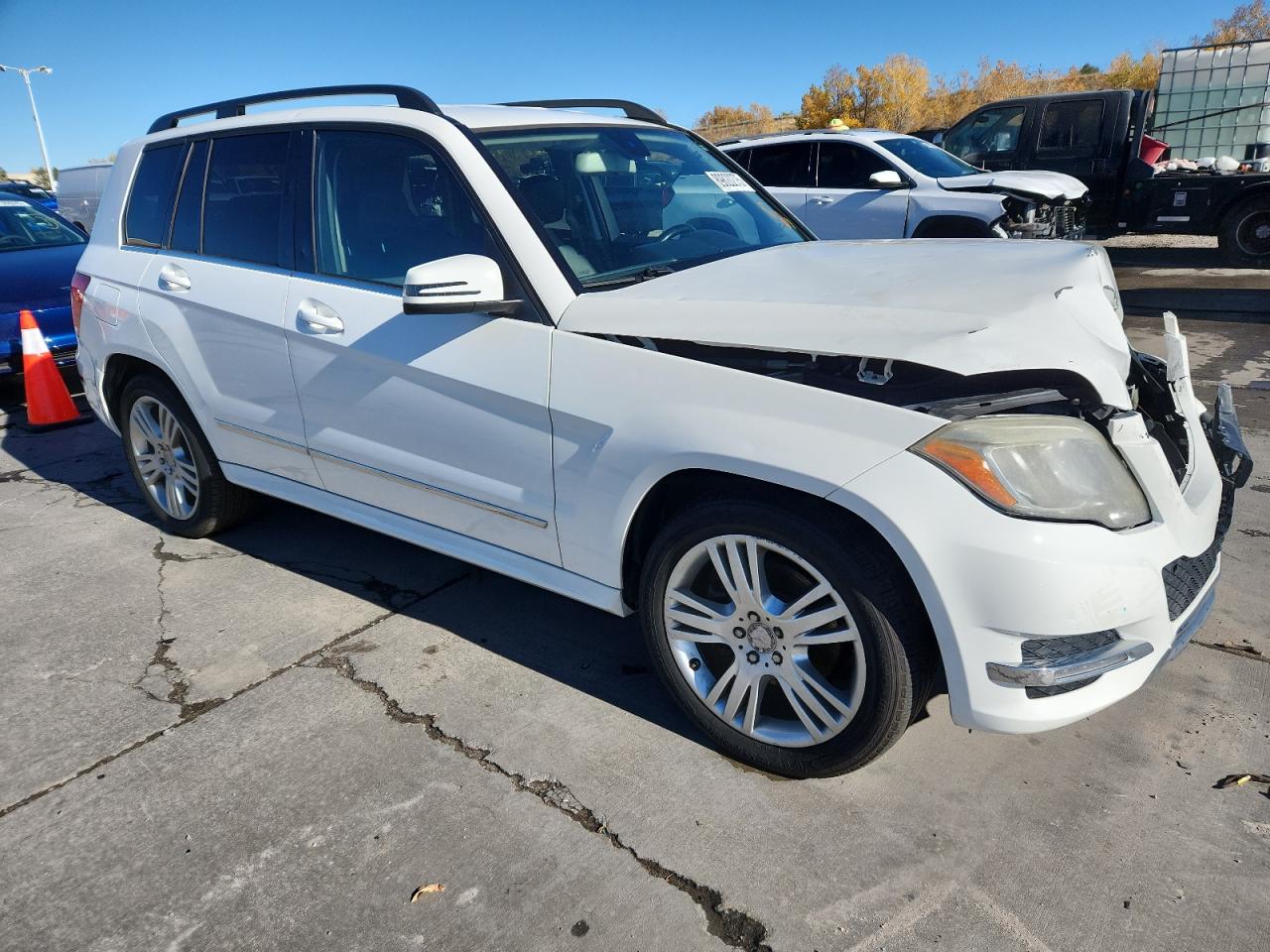 2015 Mercedes-Benz Glk-class VIN WDCGG5HBXFG437382 photo 4