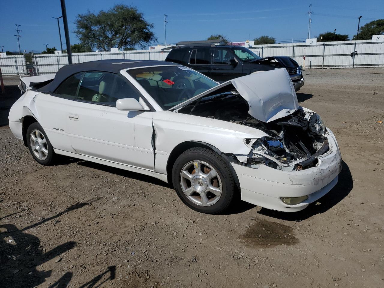 2002 Toyota Camry sola VIN 2T1FF28P02C598332 photo 4