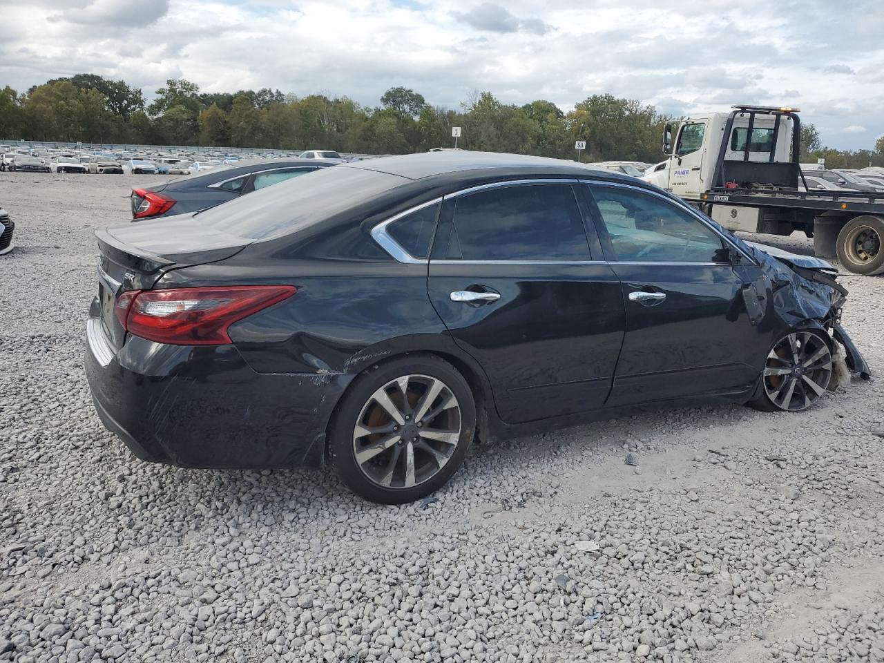2017 Nissan Altima VIN 1N4AL3AP2HC274874 photo 3