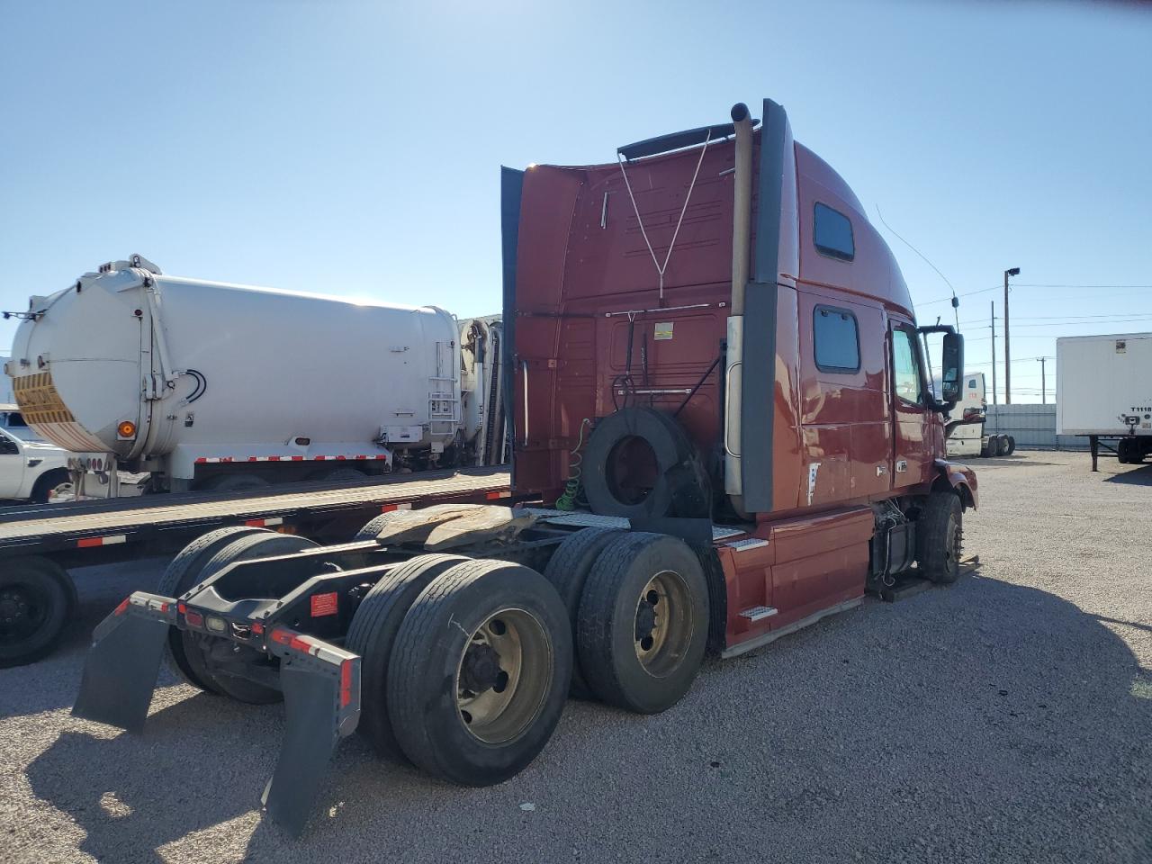 2018 Volvo All models VIN 4V4NC9EG3JN995180 photo 4