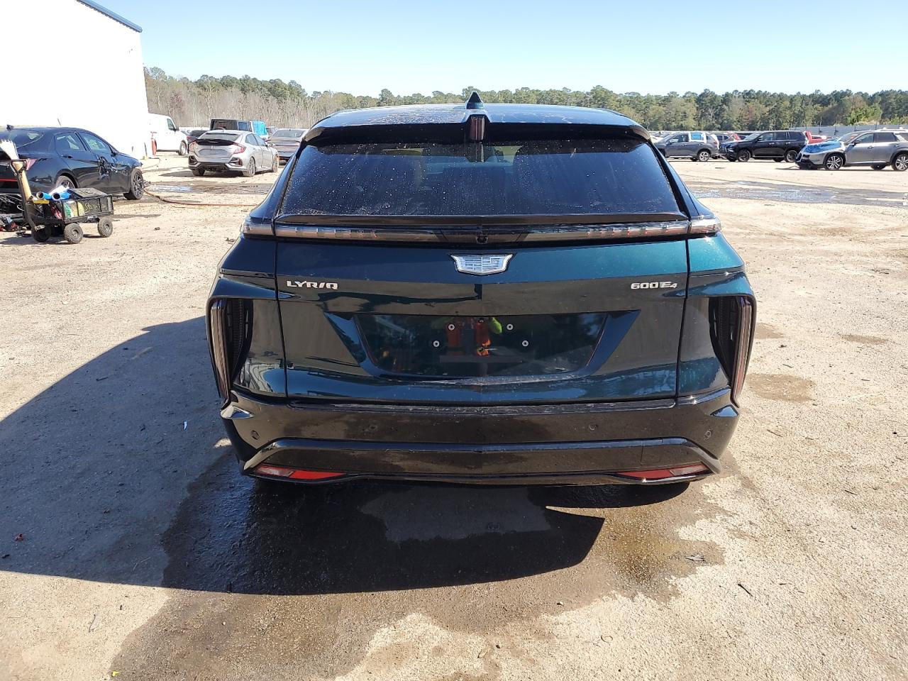 2024 Cadillac Lyriq spor VIN 1GYKPWRL7RZ127674 photo 6