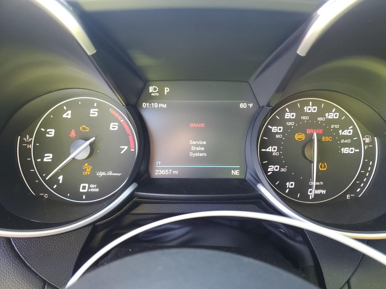 2023 Alfa Giulia VIN ZARFAMBN4P7676692 photo 9