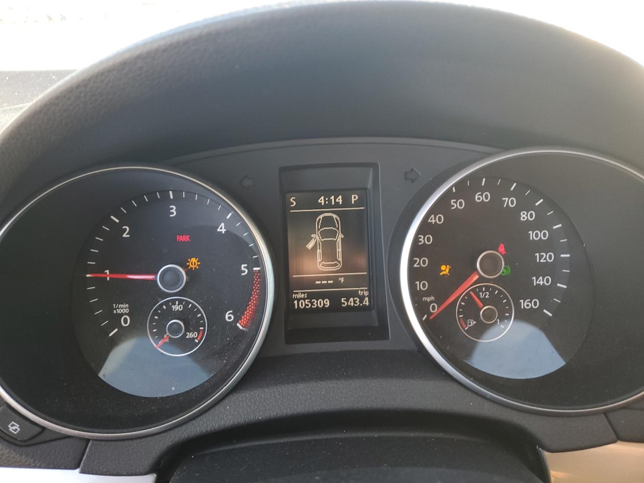 2012 Volkswagen Golf VIN WVWDM7AJ8CW303146 photo 9