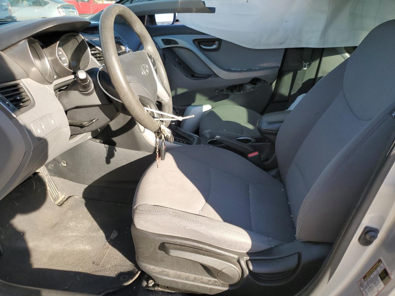 2016 Hyundai Elantra VIN 5NPDH4AE1GH728001 photo 7