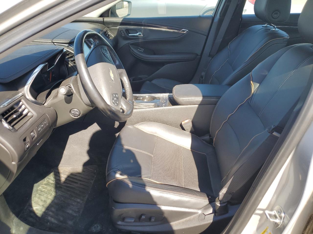 2018 Chev Impala VIN 2G1125S31J9107092 photo 7