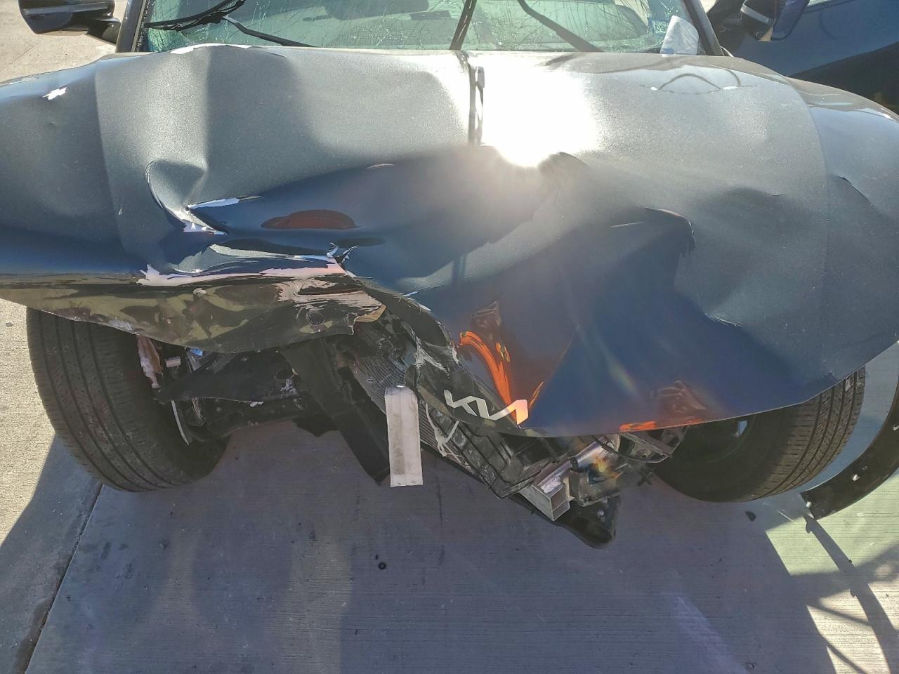 2024 Ev6 light VIN KNDC3DLC7R5196519 photo 12