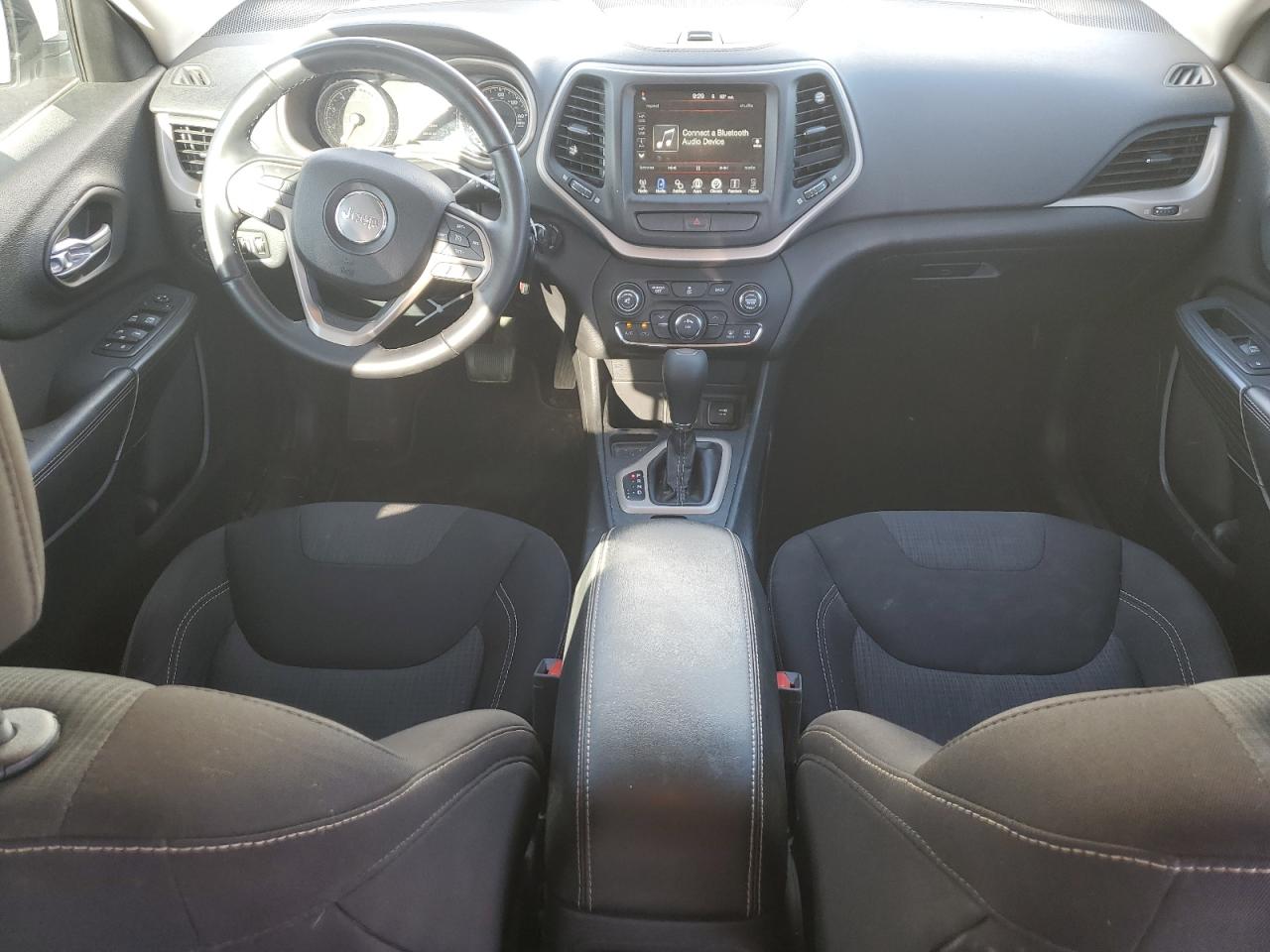 2016 Jeep Grand cher VIN 1C4PJLCB8GW356133 photo 8