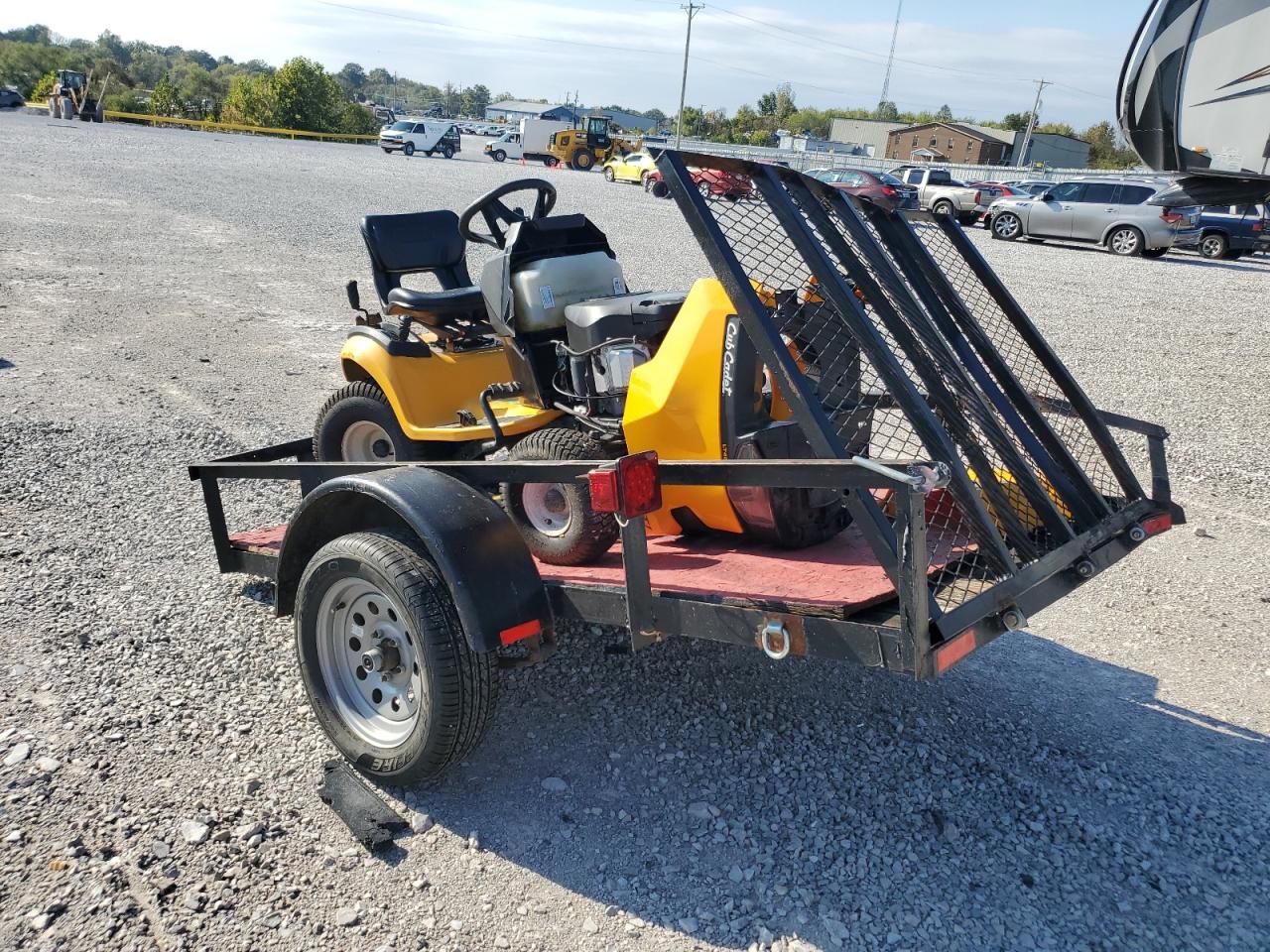 2017 UTILITY All models VIN N0V1N000086123235 photo 3
