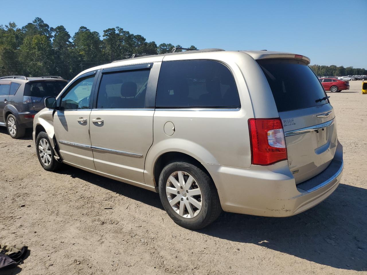 2014 Chrysler Minivan VIN 2C4RC1BG7ER295867 photo 2
