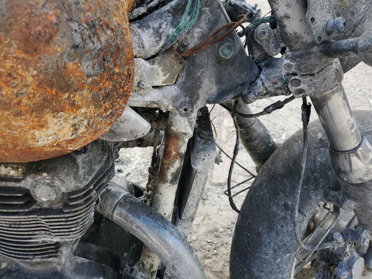 2014 TRIUMPH Thunderbir VIN SMTB01TL2EJ615012 photo 8
