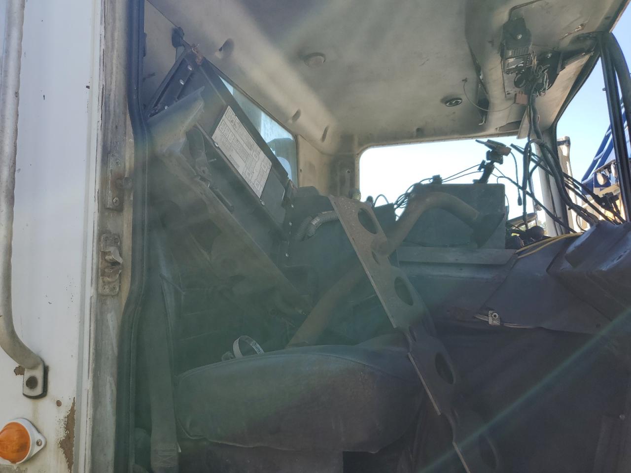 2008 MACK All models VIN 1M2AV02C98M002262 photo 6