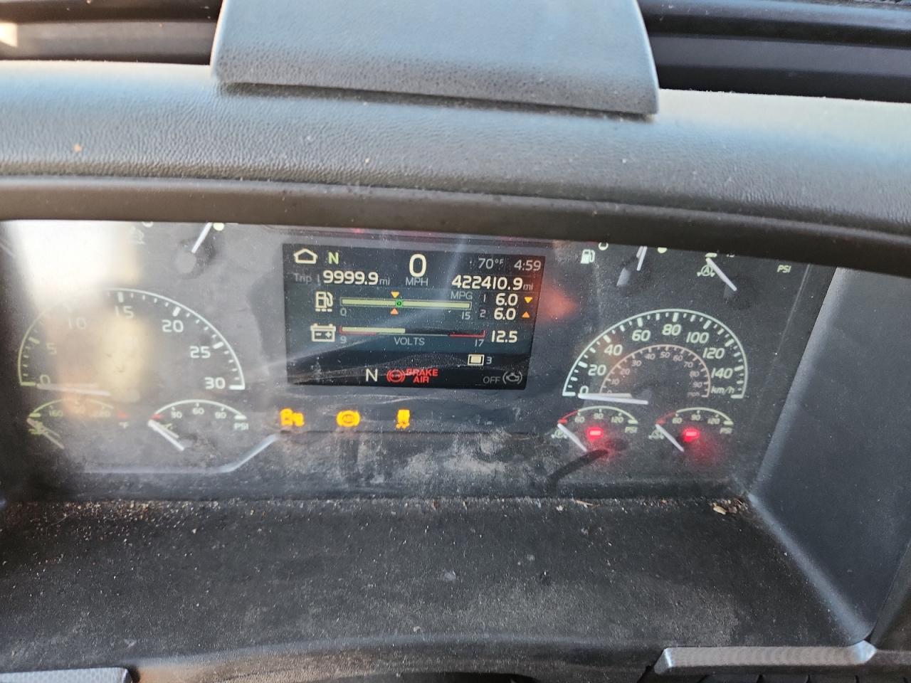2022 Volvo Vn VIN 4V4NC9EHXNN287863 photo 8