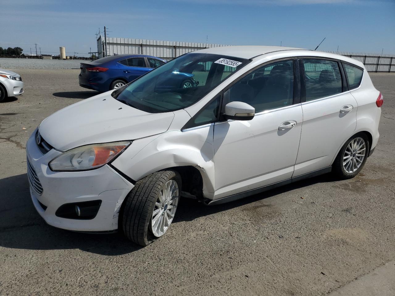 2013 Ford Cmax VIN 1FADP5BU0DL538394 photo 1