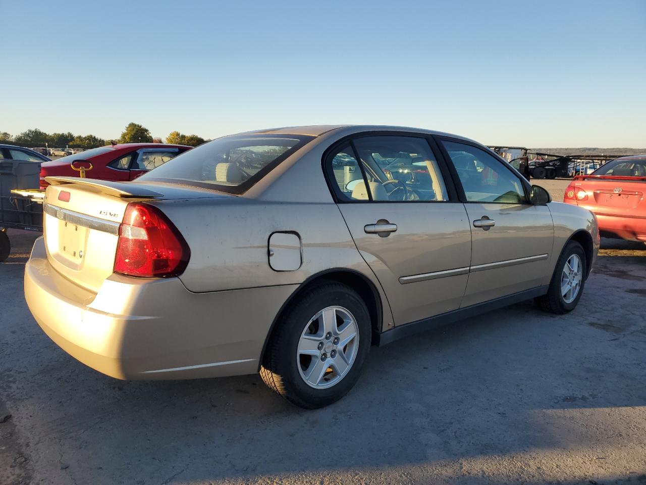2004 Chevrolet Malibu VIN 1G1ZT548X4F140354 photo 3