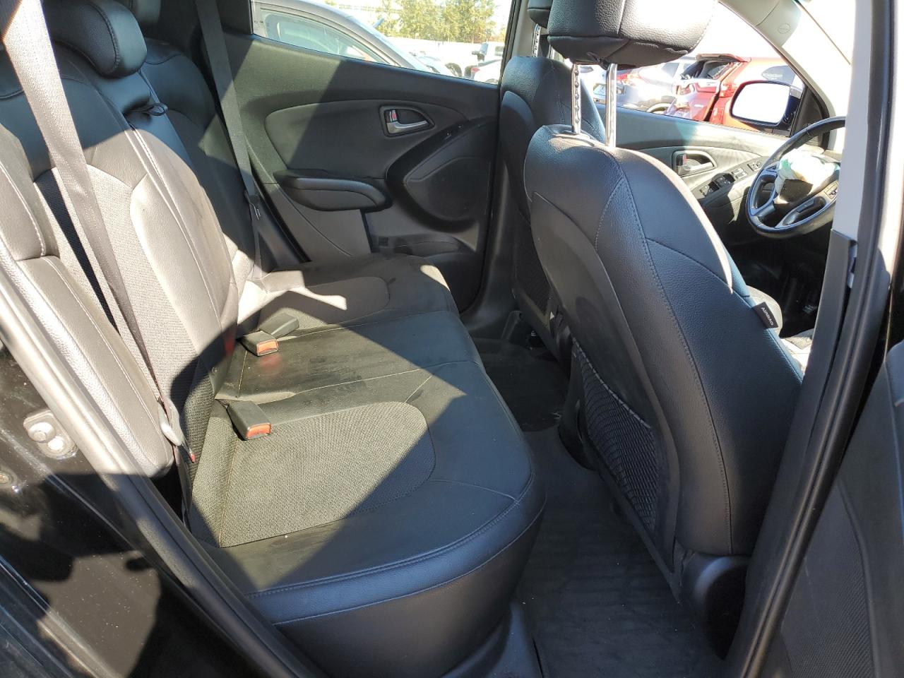 2015 Hyundai Tucson VIN KM8JUCAG3FU078808 photo 11