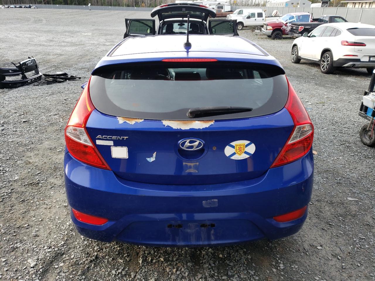 2014 HYUNDAI Accent VIN KMHCT5AE6EU160620 photo 6