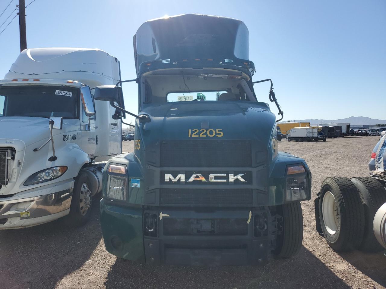 2023 MACK All models VIN 1M1AN3AY8PM003601 photo 9