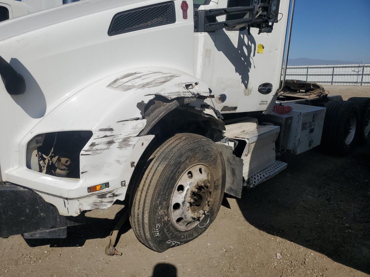 2019 KENWORTH All models VIN 1XKZDK9X8KJ290139 photo 9