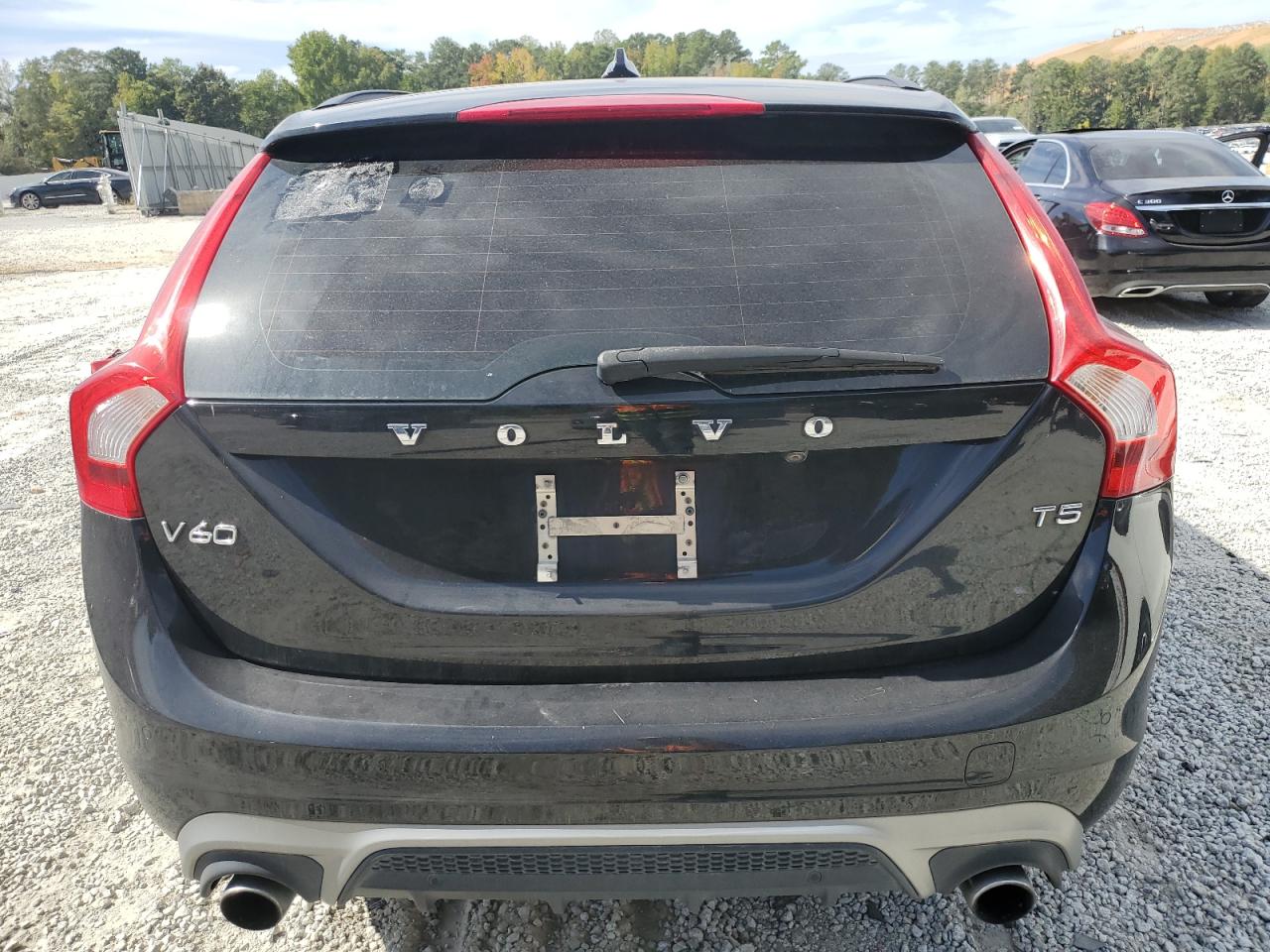 2018 Volvo V60 VIN YV140MELXJ2389290 photo 6