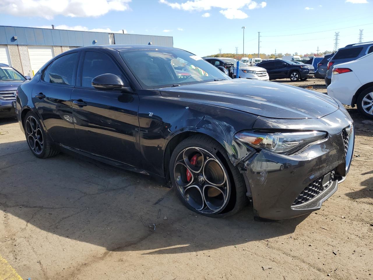2023 Alfa Giulia VIN ZARFAMBN4P7676692 photo 4